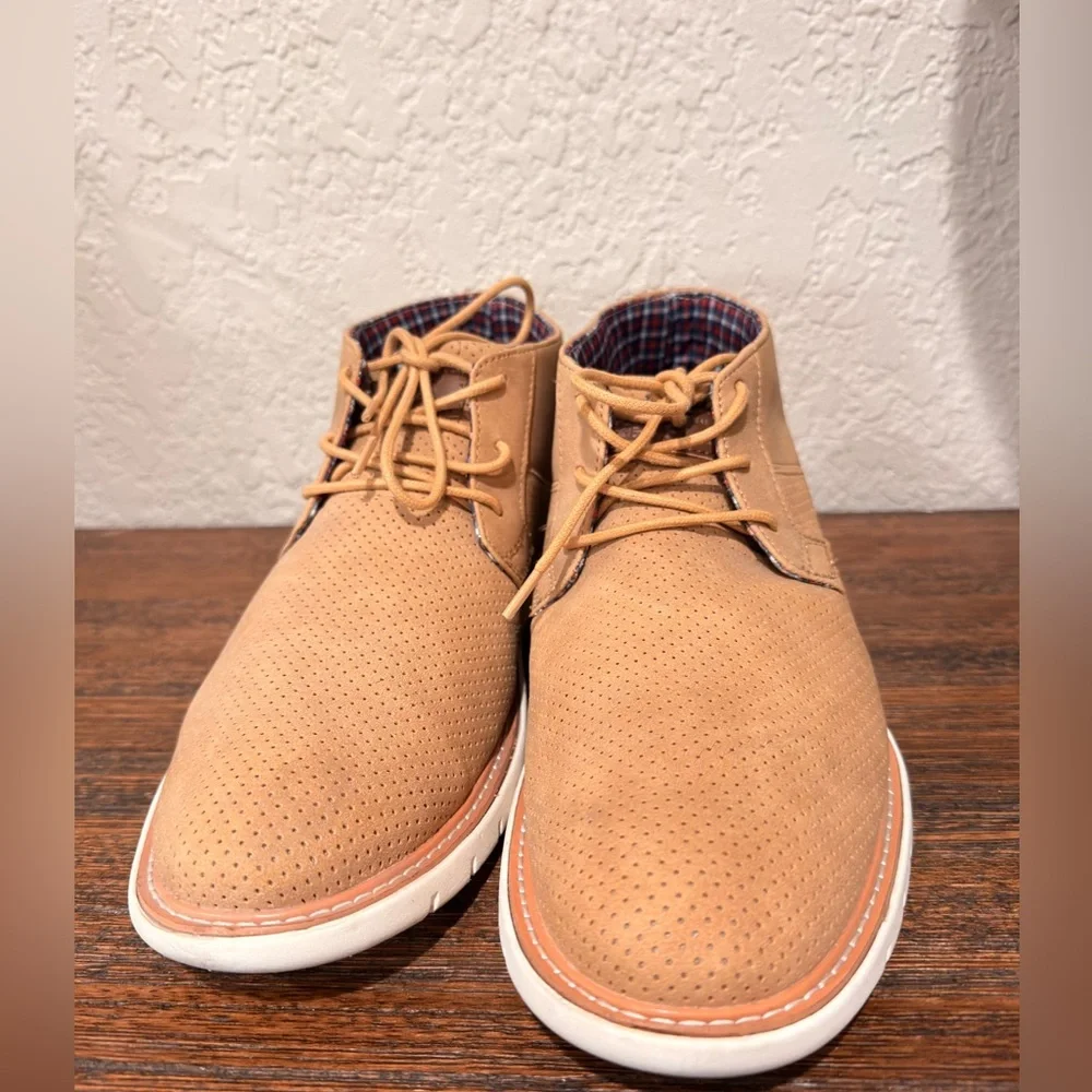 Ben Sherman Whitby Round Toe Chukka Mens Brown Casual Boots